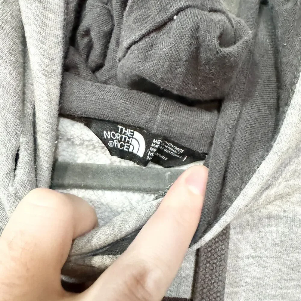 THE NORTH FACE Sweater Mens Size Medium‎ Hooded Grey Long Sleeve Cotton Graphic